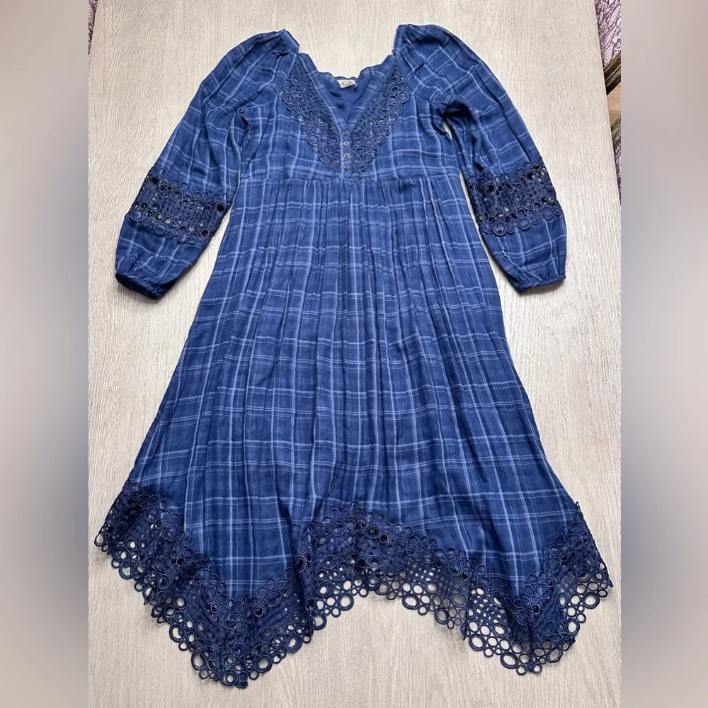 Anthropologie Akemi + Kin Plaid Kerchief Dress – Size 2 - Picture 4 of 12